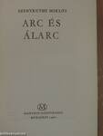 Arc és álarc