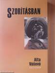 Szorításban