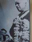 Jawaharlal Nehru - Plakettel, díszdobozban
