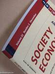 Society And Economy 2010/2