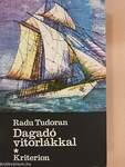 Dagadó vitorlákkal I-II.