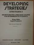 Developing Strategies - Students' Book/Workbook