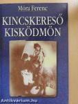 Kincskereső kisködmön