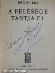 A felesége tartja el