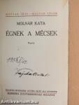 Égnek a mécsek