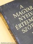 A magyar nyelv értelmező szótára I-VII.