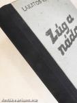 Zúg a nádas
