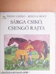 Sárga csikó, csengő rajta