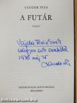 A futár (dedikált példány)
