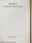 Ember fehér bottal