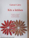 Kéz a kézben