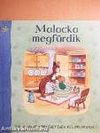 Malacka megfürdik