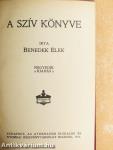 "15 kötet háború előtti szépirodalmi mű"