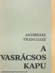 A vasrácsos kapu