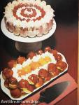 Cake Icing and Decorating