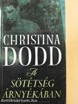 A sötétség árnyékában
