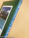 The Little Gift Book of Canada
