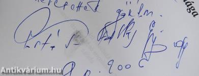 A cigányság hagyomány- és hiedelemvilága (dedikált példány)