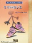 Gyermekláb-gyermekcipő