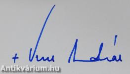 Hit által (többszörösen aláírt példány)