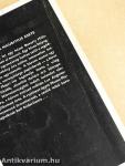 "40 kötet a Fekete Könyvek sorozatból (nem teljes sorozat)"