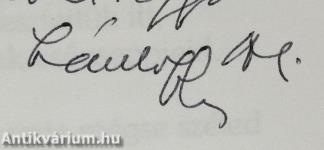 Felhősödik a mondatokban (dedikált példány)