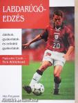Labdarúgóedzés