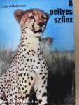 A pettyes szfinx