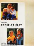 Tanít az élet
