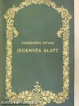 Jegenyék alatt