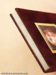 A Kis Testamentum (minikönyv) - Plakettel