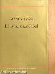 Lány az uszodából