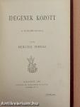 Idegenek között