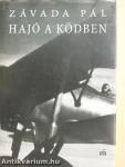 Hajó a ködben