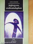 Jéghegyen, szalmakalapban