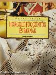 Horgolt függönyök és párnák