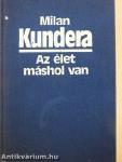 Az élet máshol van
