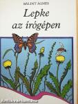 Lepke az írógépen