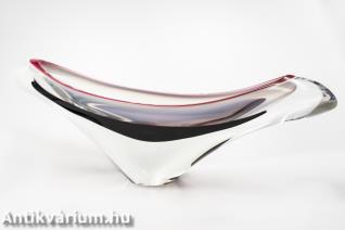 Prof. Josef Hospodka Sommerso piros-lila design üveg tál 20. század közepe 44 cm