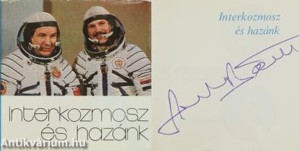 Interkozmosz és hazánk (minikönyv) (Farkas Bertalan által aláírt példány)