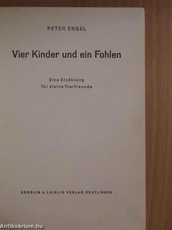 Vier Kinder und ein Fohlen