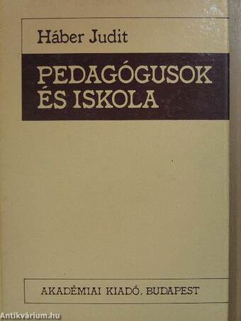 Pedagógusok és iskola