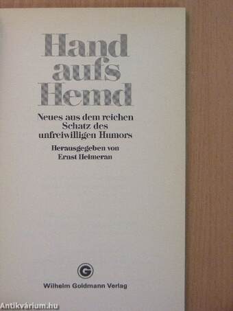 Hand aufs Hemd