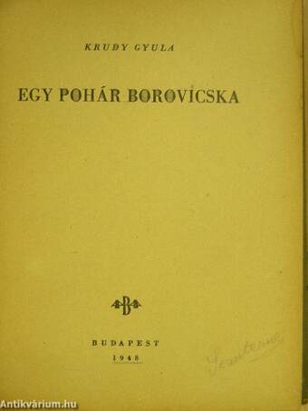 Egy pohár borovicska