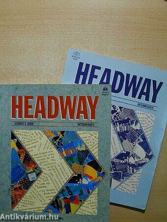 Headway - Intermediate - Student's Book/Workbook