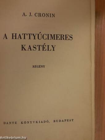 A hattyúcimeres kastély