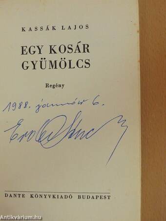 Egy kosár gyümölcs