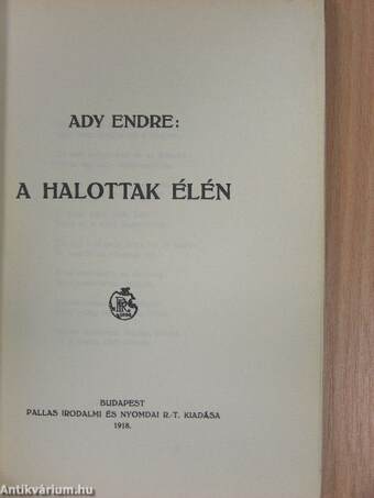 A halottak élén