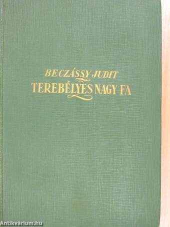 Terebélyes nagy fa