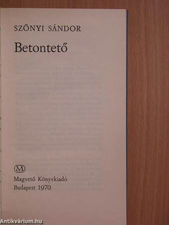 Betontető